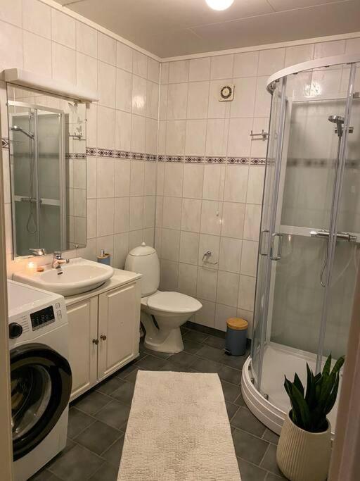 Apartment Leilighet Med God Utsikt
